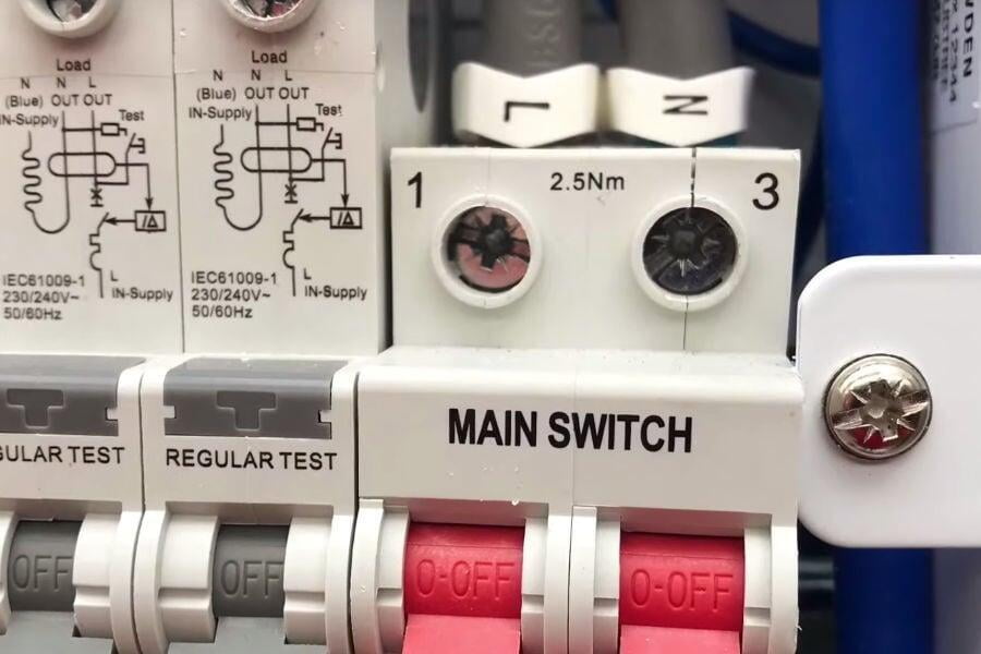 Flexible meter tails Flexi tails Easi fit